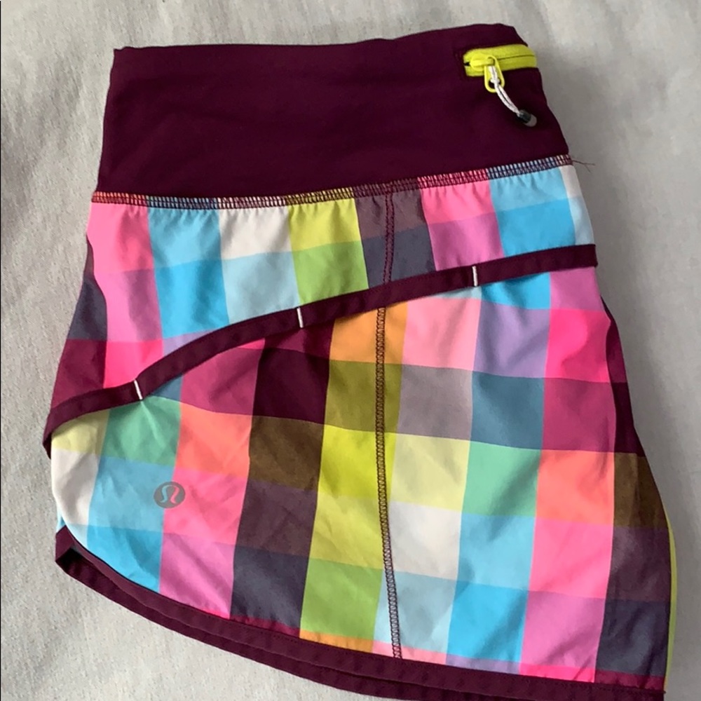 GUC Lululemon speed shorts size 6